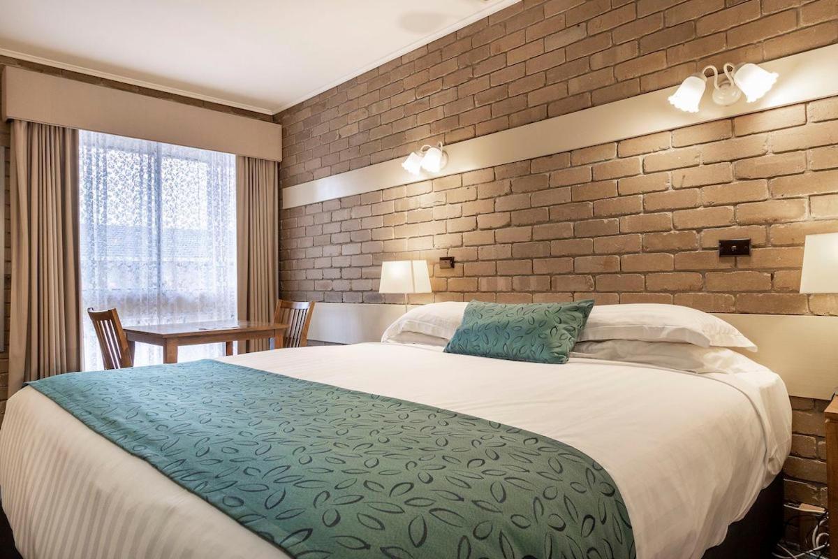 Stagecoach Motel وودونغا المظهر الخارجي الصورة
