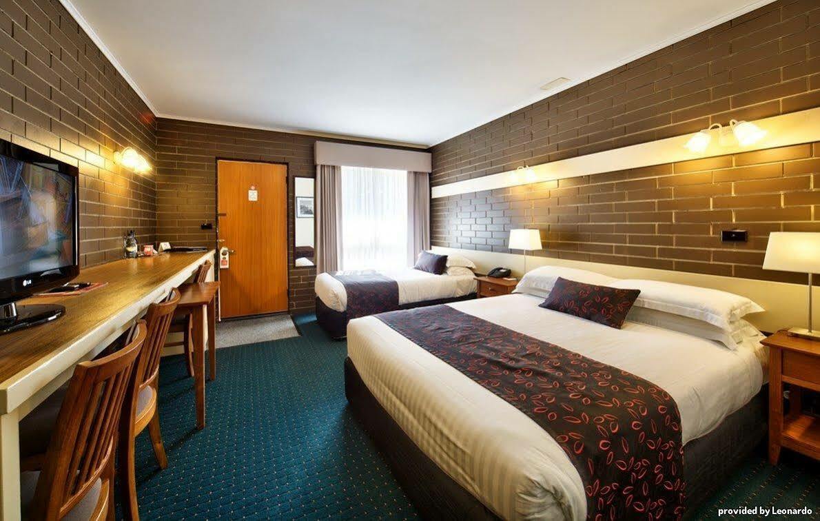Stagecoach Motel وودونغا المظهر الخارجي الصورة